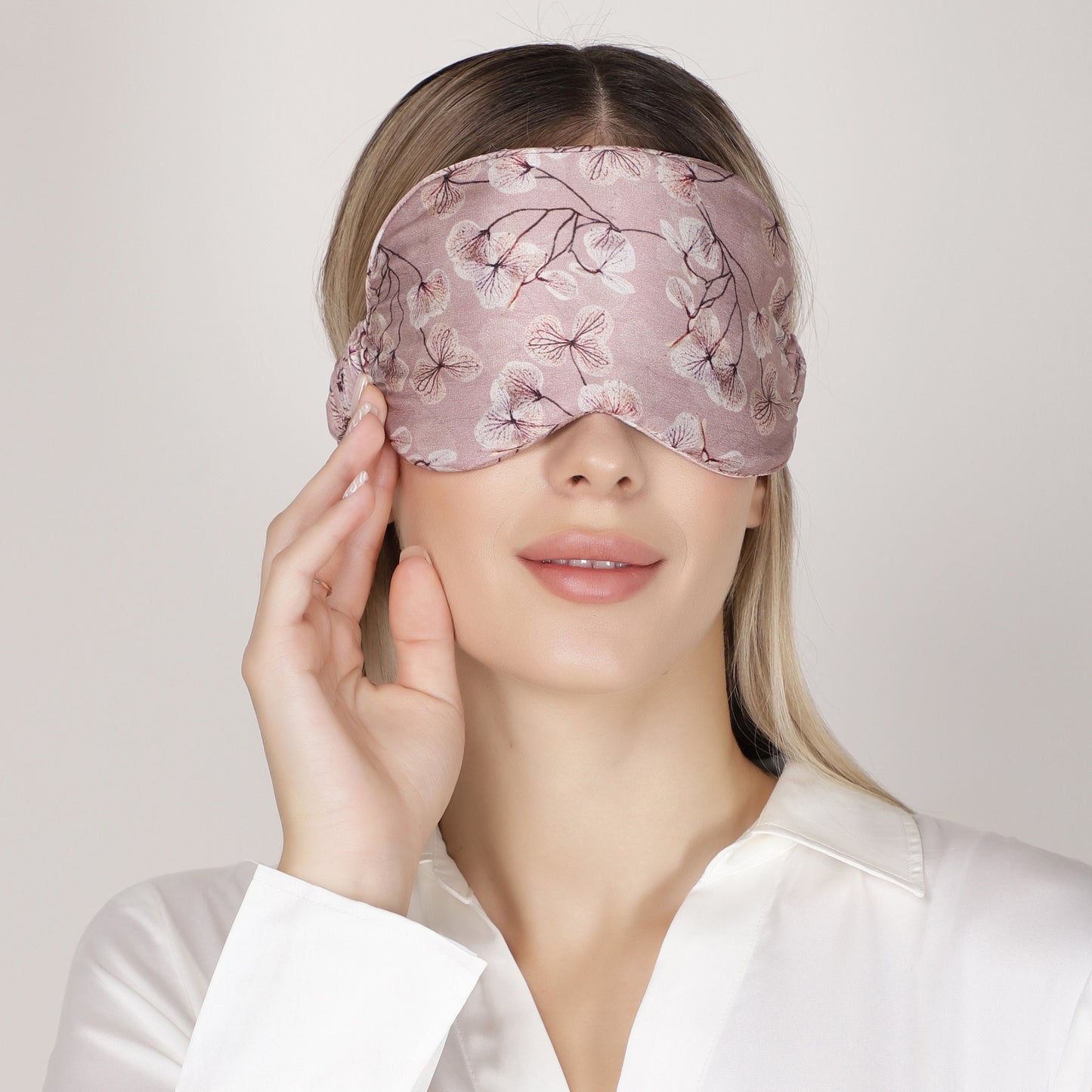 Silk Pillowcase, Eye Mask And Scrunchie set leaves Botanical Meadows