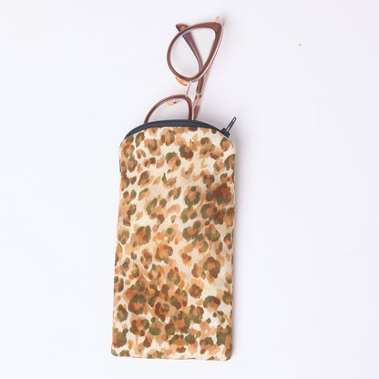 GLASSES CASE LEOPARD
