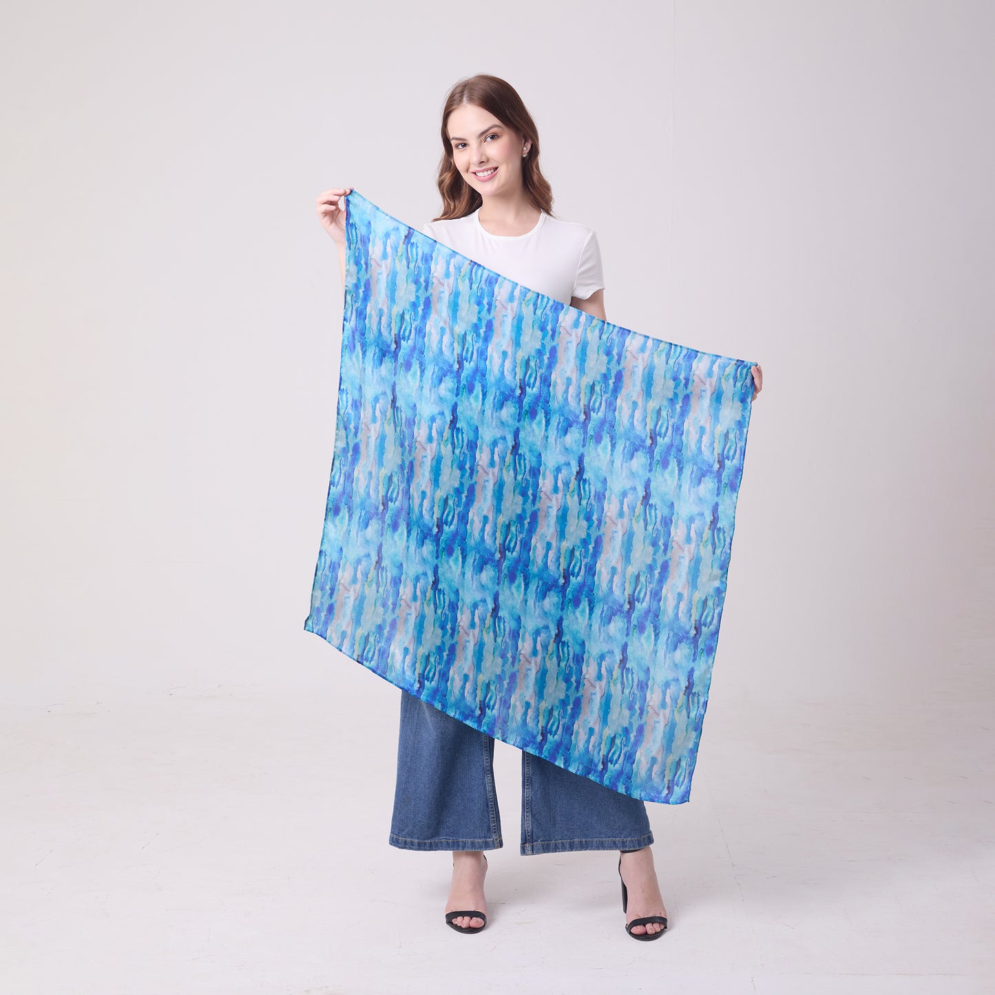 LARGE SQUARE SCARF AQUA