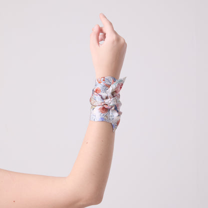SILK SLIM SCARF UNDERSEA TREASURES