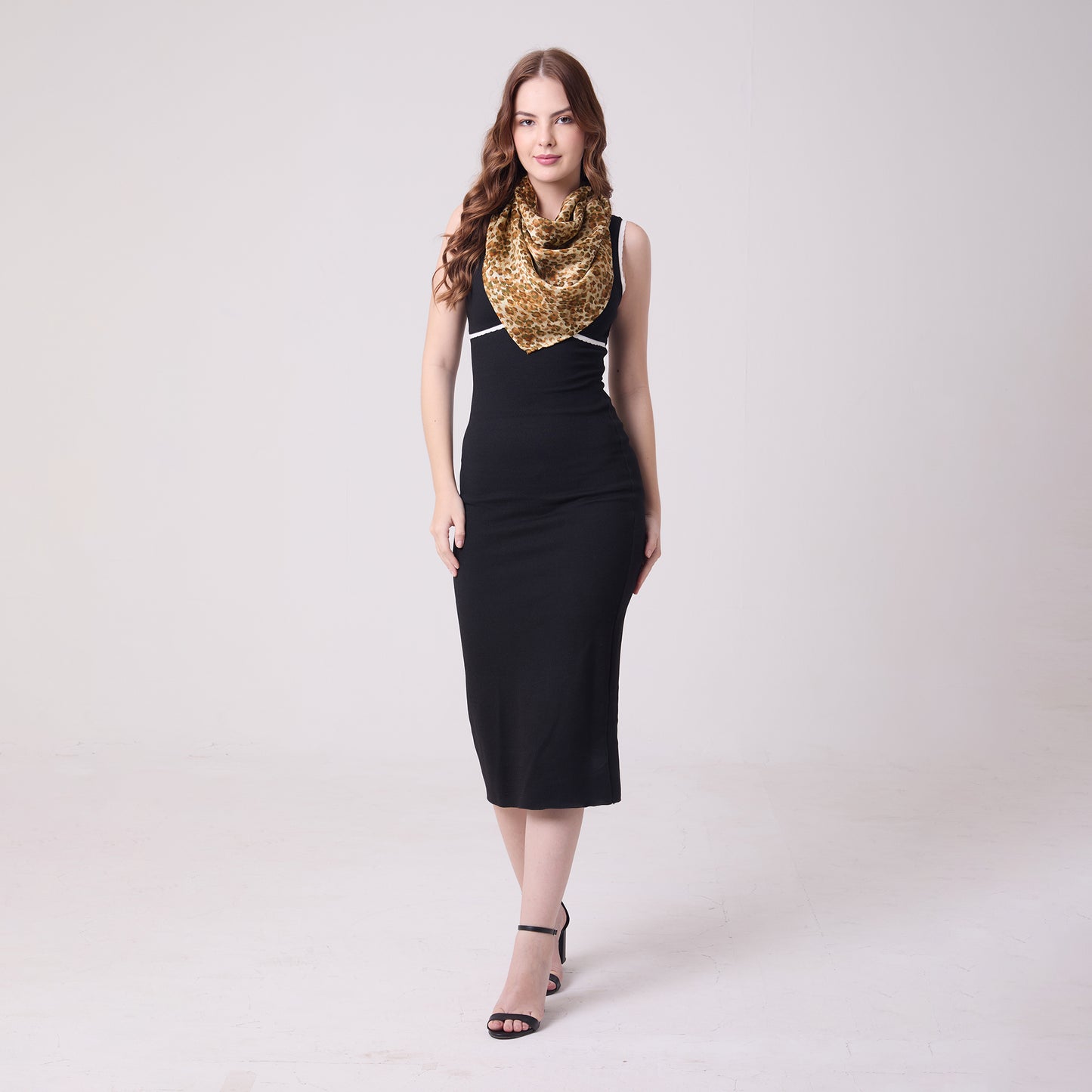 LARGE SQUARE SILK SCARF LEOPARD