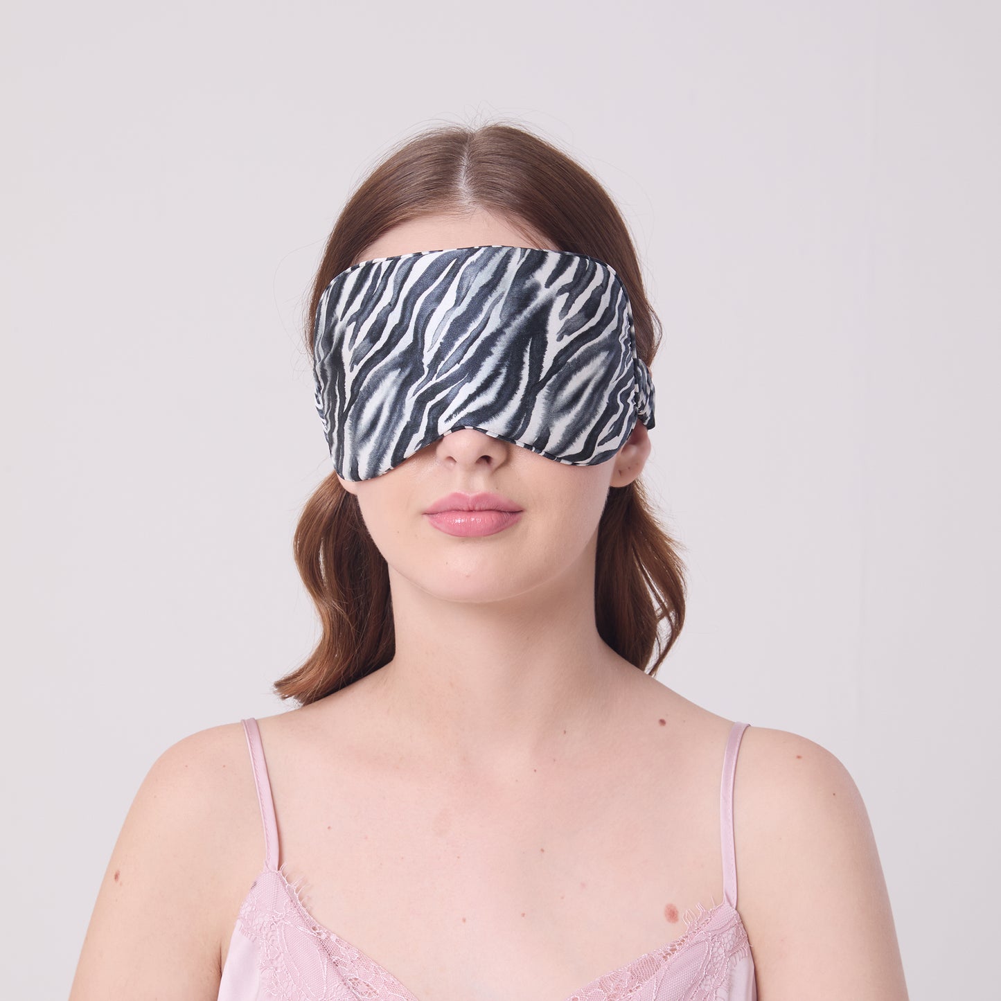 EYE MASK ZEBRA AND FLATLAY